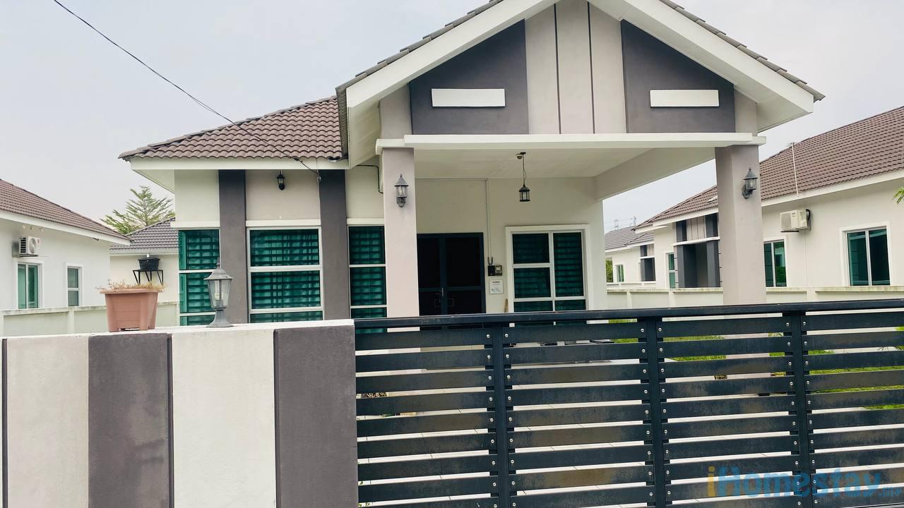 Ira's Homestay